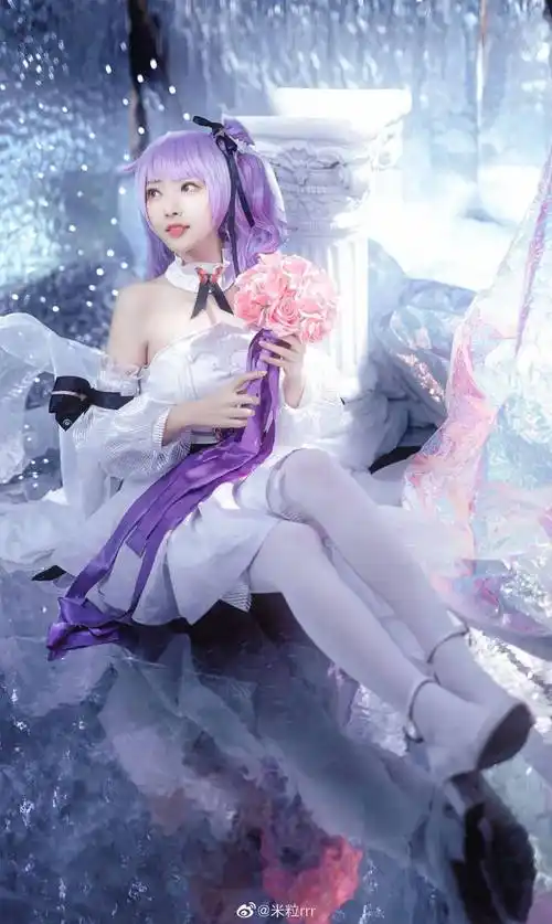 【二次元cos】白丝性感小姐姐