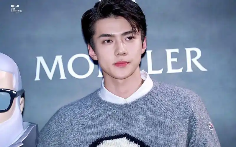 吴世勋-港风"如果记忆是一个罐头,我希望它永远不过期.