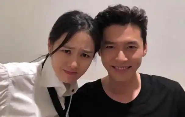 官宣玄彬宣布和孙艺珍结婚晒牵手照幸福甜蜜