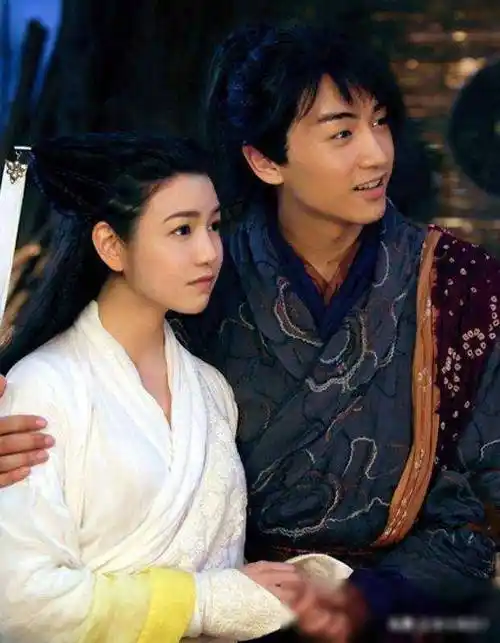 英雄救美深情告白陈晓陈妍希的真实爱情细水长流的幸福相伴