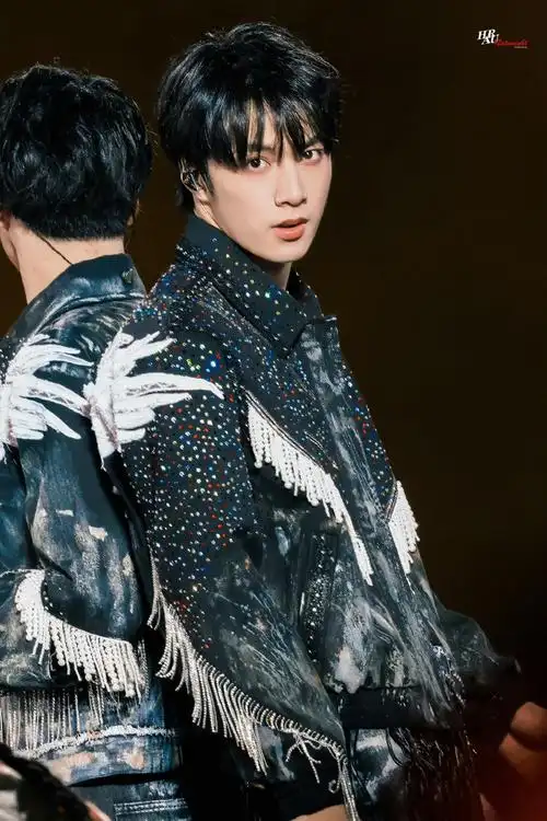 刘耀文重庆演唱会