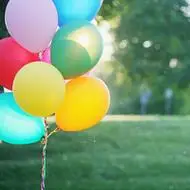 气球头像唯美彩色气球散发着青春的色彩