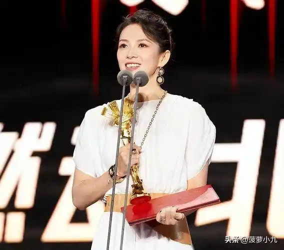 章子怡选择了生育,而不是汪峰,章子怡的多段恋爱史说明一切