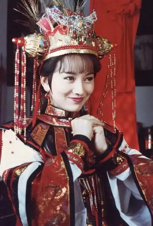 赵雅芝年轻时艳绝无双,宛如人间仙子,美了一辈子古装女神!
