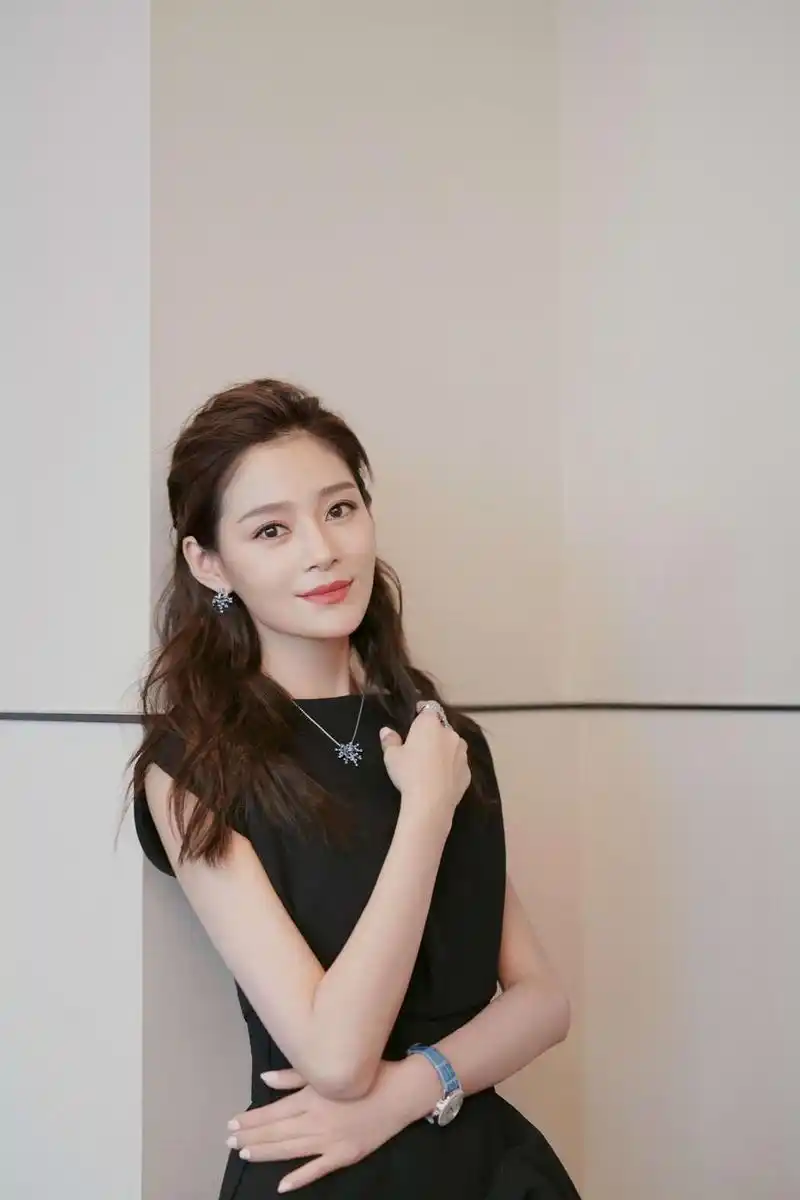 回顾王媛可对王雨一见钟情5年暗恋终成眷属结婚生子收获幸福