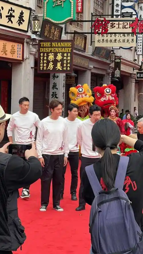 《暴风》主演陈伟霆,王千源现身汕头!_陈家栋_影片_电影