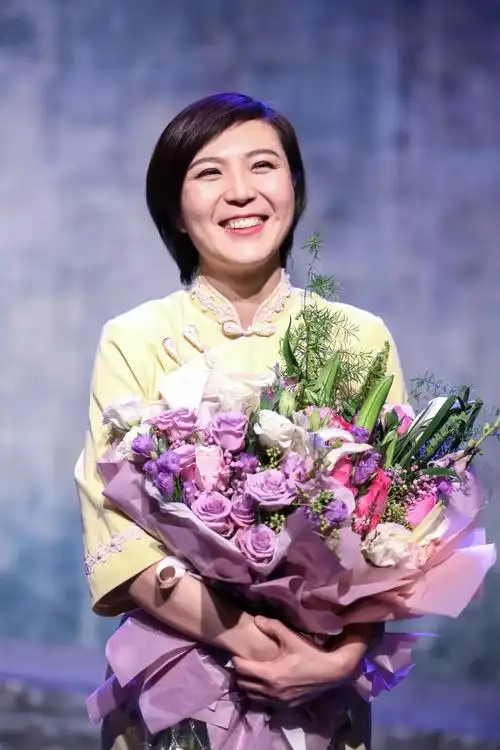 北京电台70周年台庆专场演出 《奋不顾身的爱情》主持人版首演成功