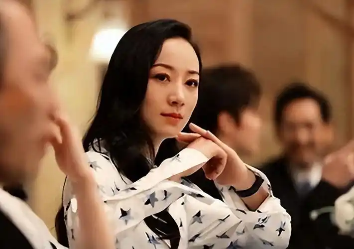 作为娱乐圈里的"四小花旦"之一,韩雪的家世背景一直都是个谜,但随着