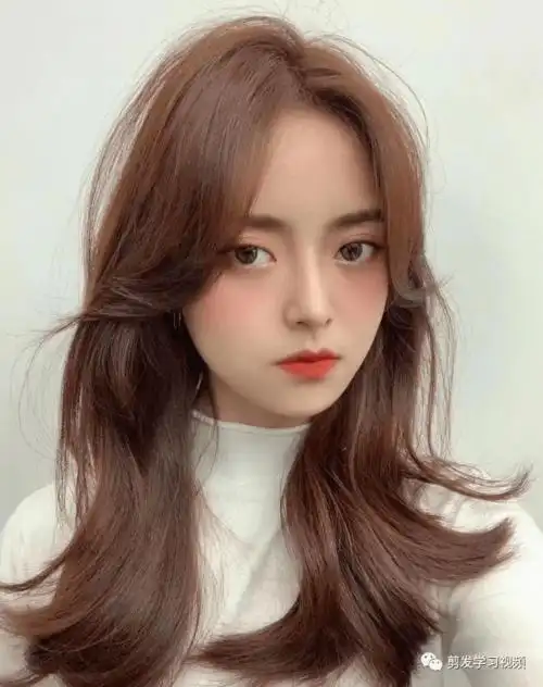 2021"网红八字刘海烫"超瘦脸巨修颜_发型