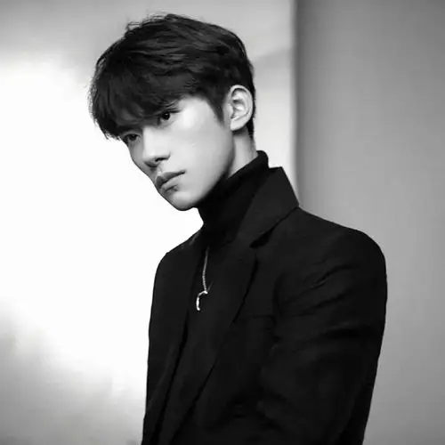 头像明星系列之易烊千玺