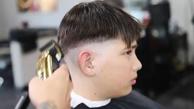 初中男生发型这样剪,帅气时尚大不同,你喜欢吗|女生发型|初级中学