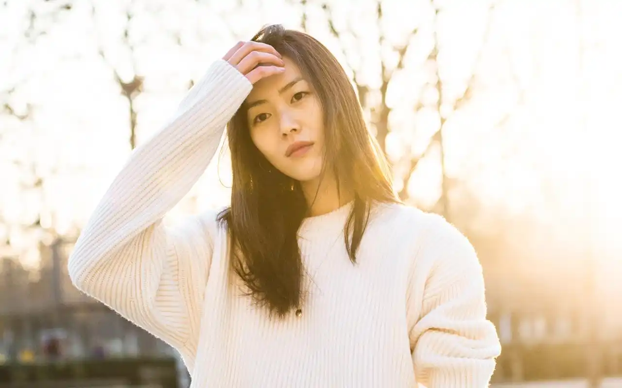 大表姐刘雯冬日唯美治愈写真图片桌面壁纸