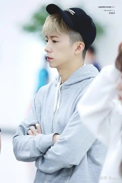 可以发点2pm张佑荣的壁纸嘛?