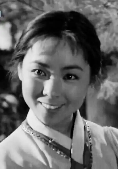 79岁刘尚娴:《英雄儿女》饰演王芳,后来却默默无闻,近况如何