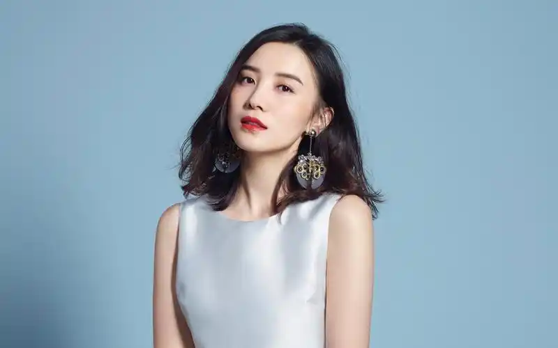 宋佳图片壁纸-美女壁纸-高清美女图片-娟娟壁纸