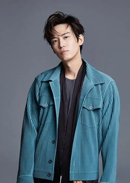 陈楚河(5)陈楚河(river chen,1978年5月9日-),出生于中国台湾省台北