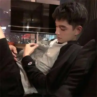 qq霸气头像男生超拽高清图片男生个性气质真人帅气图片大全