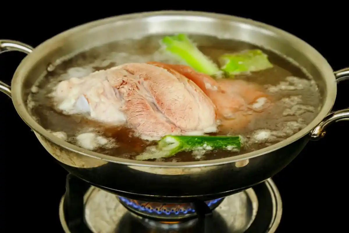 不油不腻,一人能吃一个大肘子!