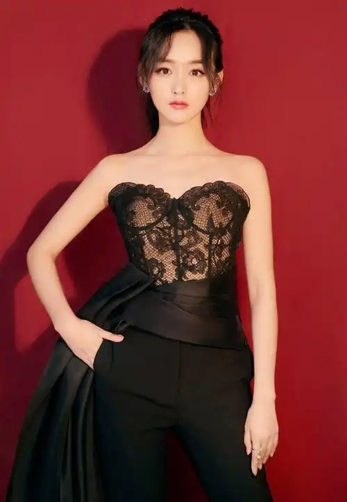 相关专题:你可能感兴趣的文章何泓姗男朋友 吴希泽何泓姗真的在一起了