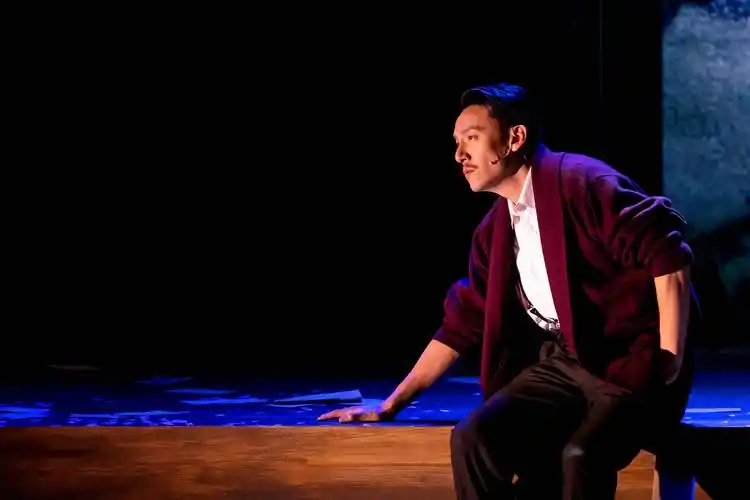 首次演话剧,张震喜欢舞台表演的"留白"|专访