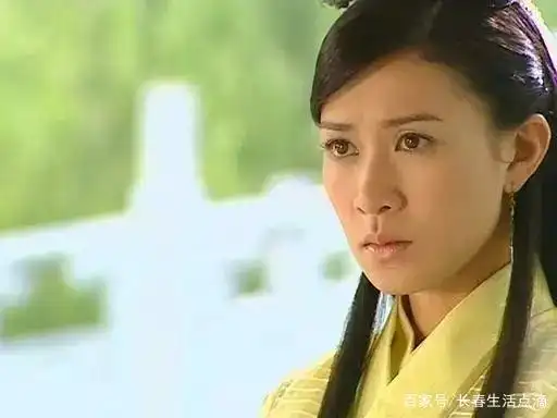 01年吴启华版本周芷若扮演者佘诗曼