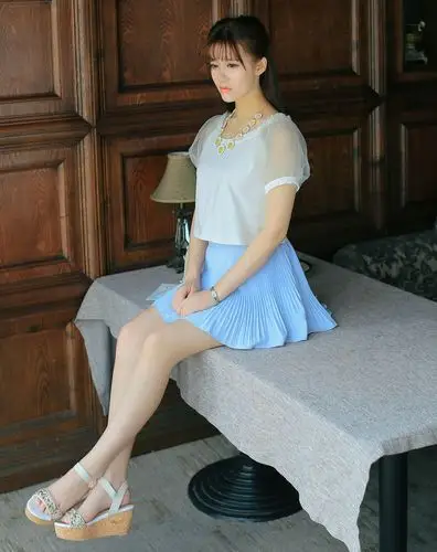 唯美天使甜美百褶淑女短裙