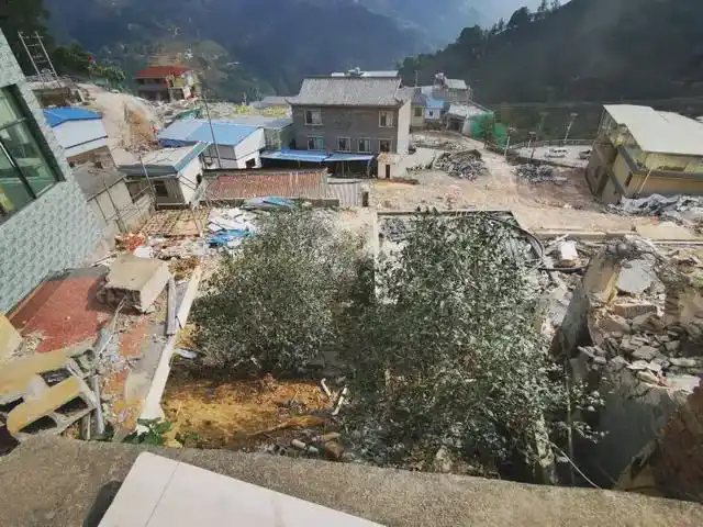 探访云南省临沧市双江县冰岛老寨整体搬迁