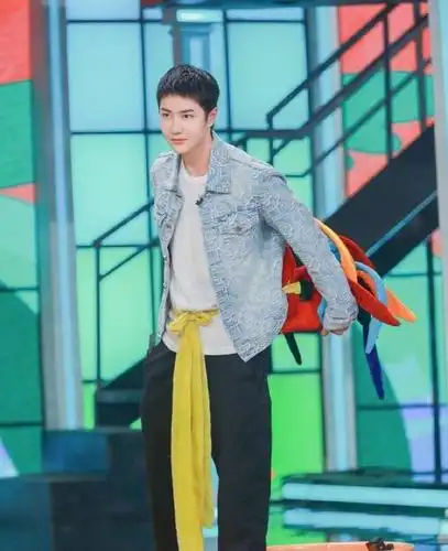 天天向上20210530期王一博挑战超难度冲浪靳东王鸥高露助力天天兄弟