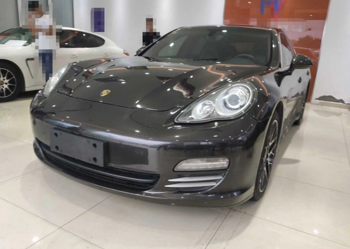 当年200多万的v8自吸保时捷帕拉梅拉,现在只要42万!能买不?