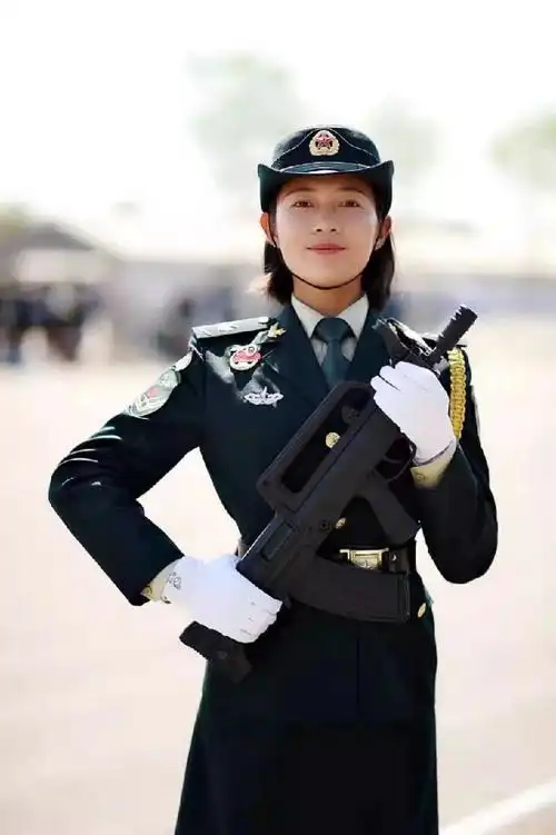 阳谷儿女多豪志钢骨铮铮展英姿