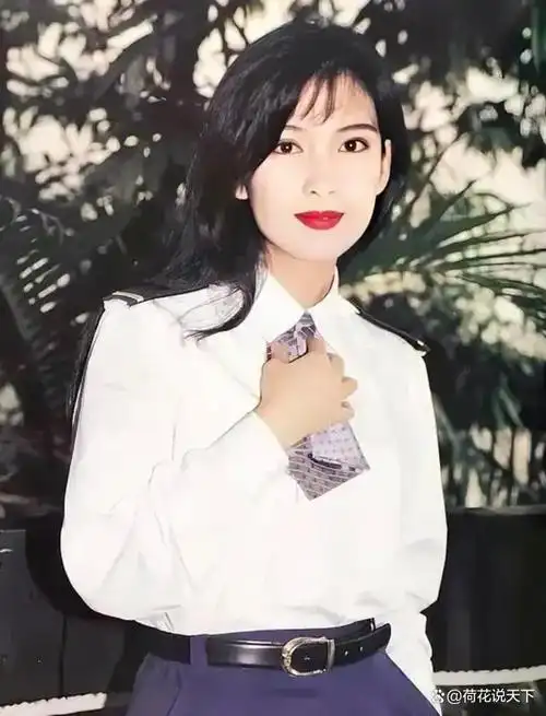 "清纯玉女"周慧敏:选择倪震此生无憾,55岁无儿女亦知足