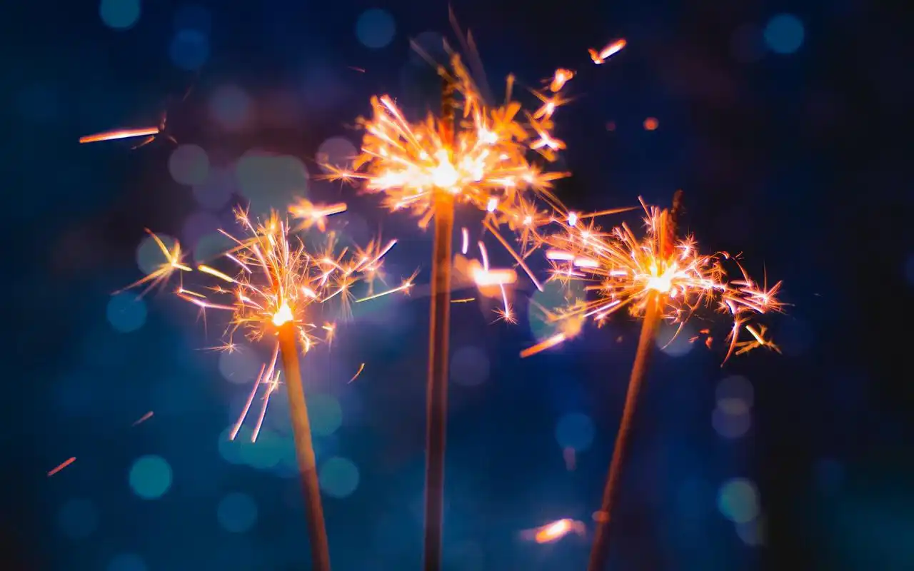 唯美绚烂的烟花图片高清壁纸