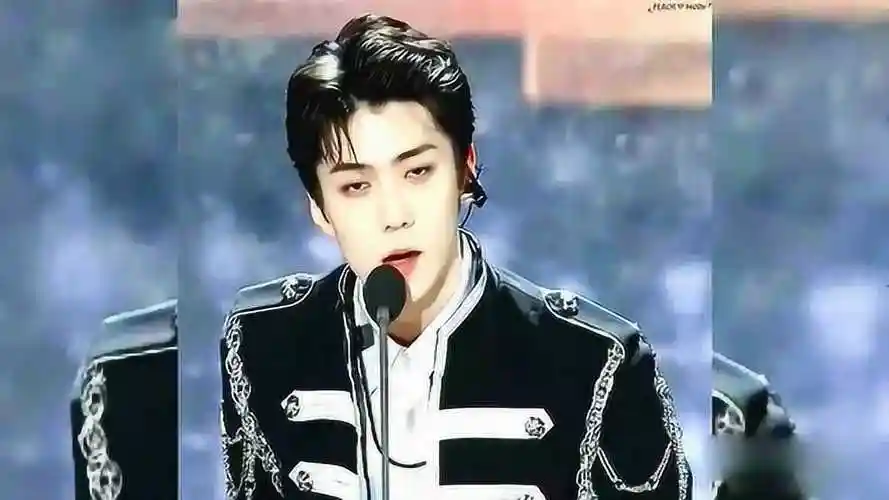 吴世勋,十分钟欣赏高冷贵族,吴世勋人设崩塌的瞬间_高清1080p在线观看