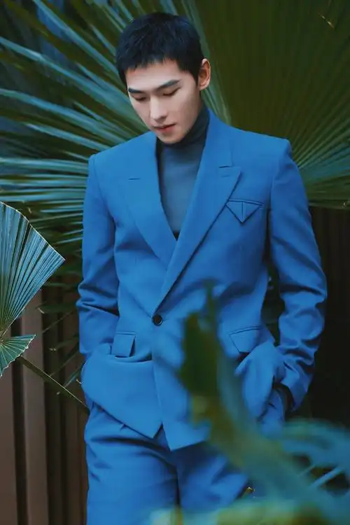 《急先锋》最新预告及发布会,人质杨洋的蒙眼照我爱了!(加.