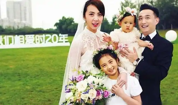 善恶终有报,52岁黄磊又曝丑闻人设崩塌,最终迎来了悲惨结局|孙莉|荧幕