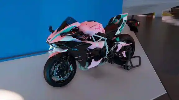 有人说我川崎像和平精英的火箭少女开玩笑我车一脚油门上350码