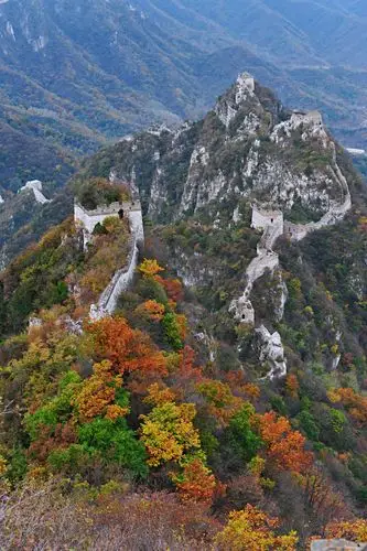 秋染箭扣长城--镇北楼