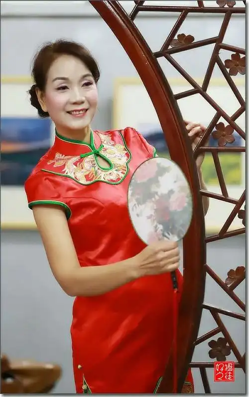 郴州中老年旗袍秀 - 美篇