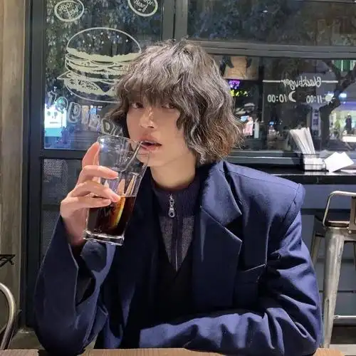 这10款日系男生发型,留了你就是最帅的!