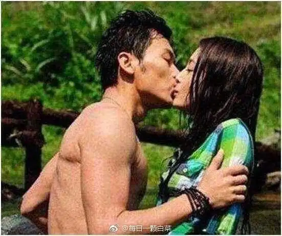 张馨予真会玩,发与李晨私密照,最后一张真大胆,范冰冰怎么想呢?