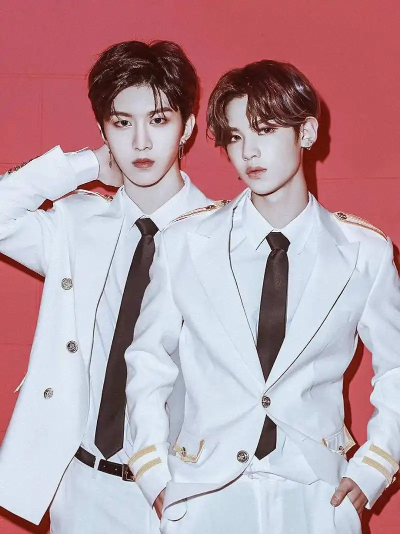 皇权富贵高清壁纸来啦! 应粉丝要求皇权富贵的壁纸前来报道!