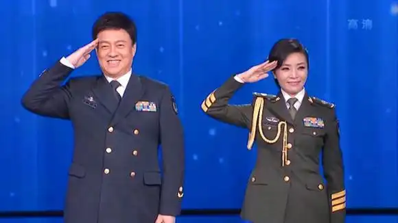 看看著名歌唱家雷佳演唱的云南好地方唱出了云南的美好风光