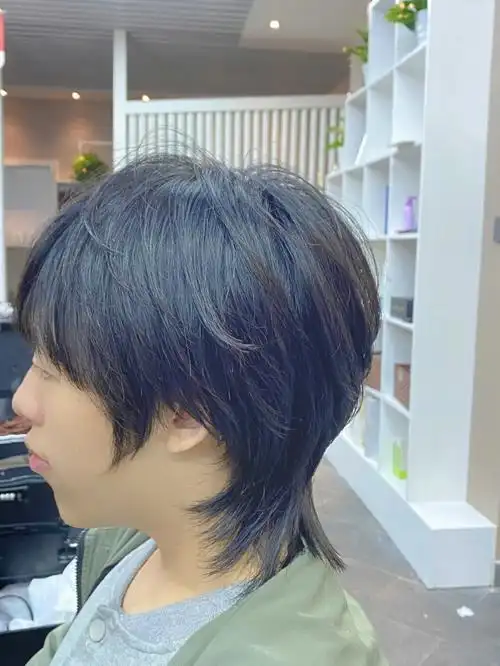 少年感十足日系狼尾鲻鱼头男女小狼尾发型