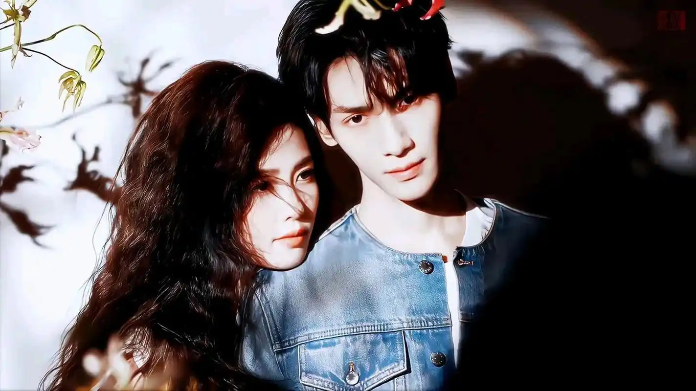 白鹿罗云熙时尚芭莎的拍照也太甜了!