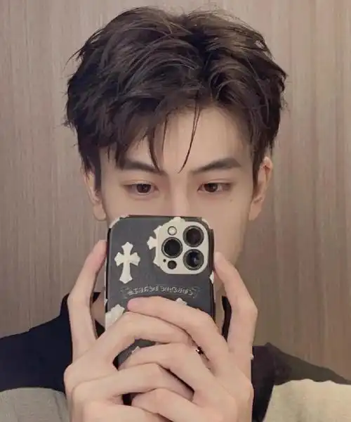 男生韩系三七分发型修颜又有型,三七纹理烫