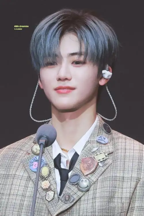 罗渽民清风霁月