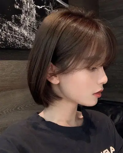 女生代表中短发造型 减龄初恋头,短发图片,发型图片