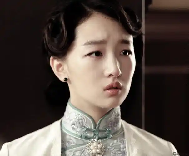 李易峰 周冬雨《麻雀》上演谍战大戏