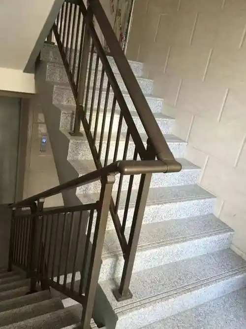 楼梯扶手选择与安装注意事项
