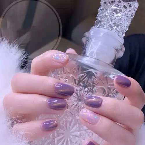 你还没看过的美甲款式,今夏最流行的显白美甲